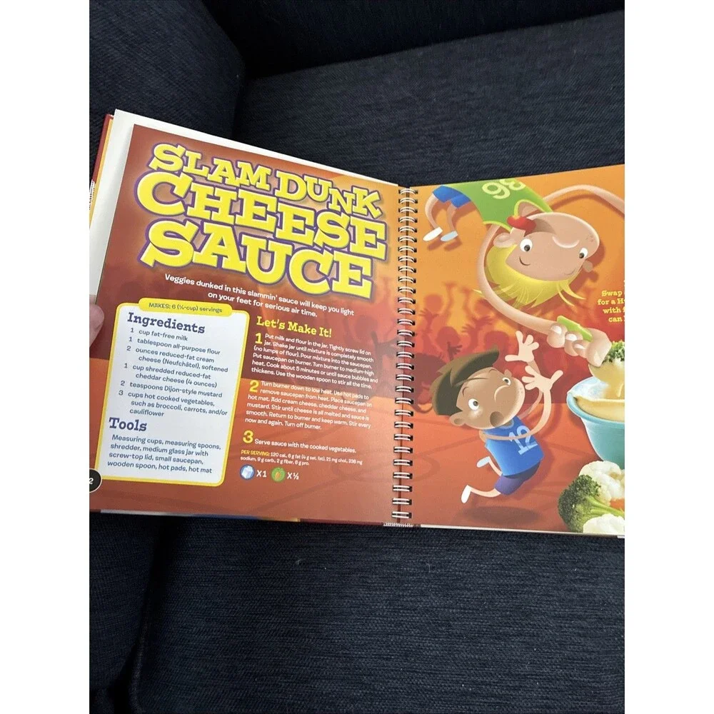 New Junior Cookbook by Better Homes and Gardens Books Staff (2012, Spiral)